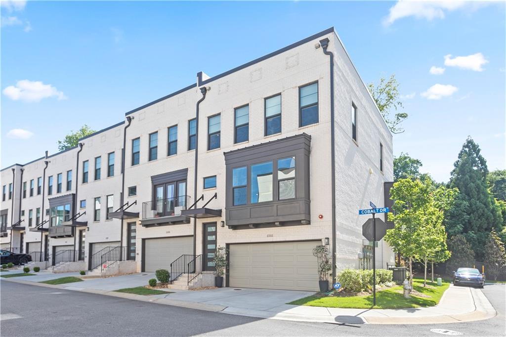 1501 Cobalt Dr., Atlanta, GA 30318