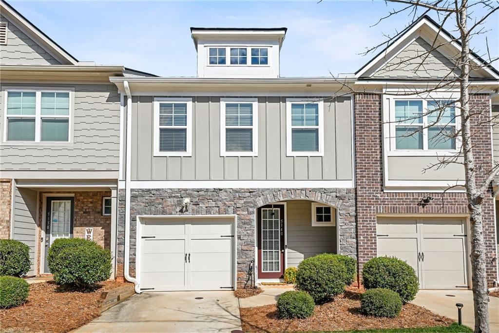 5140 Madeline Pl., Stone Mountain, GA 30083