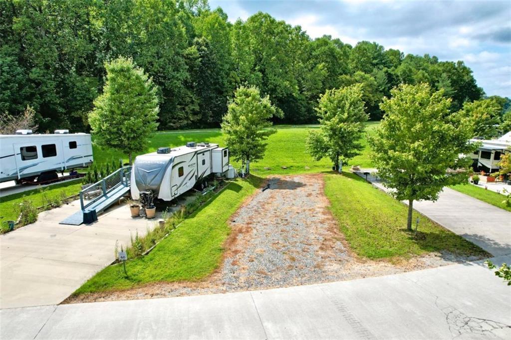 59 Mountain Meadows Dr., Morganton, GA 30560