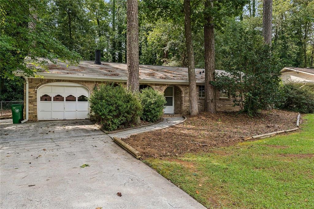 750 Dunleith Ct., Stone Mountain, GA 30083