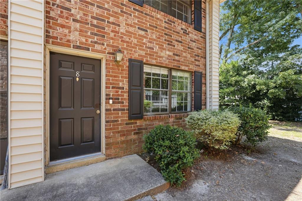 1235 Riverside Dr. #C-8, Gainesville, GA 30501