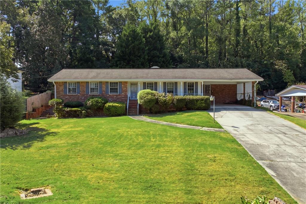 2710 Tanglewood Tr., Atlanta, GA 30344