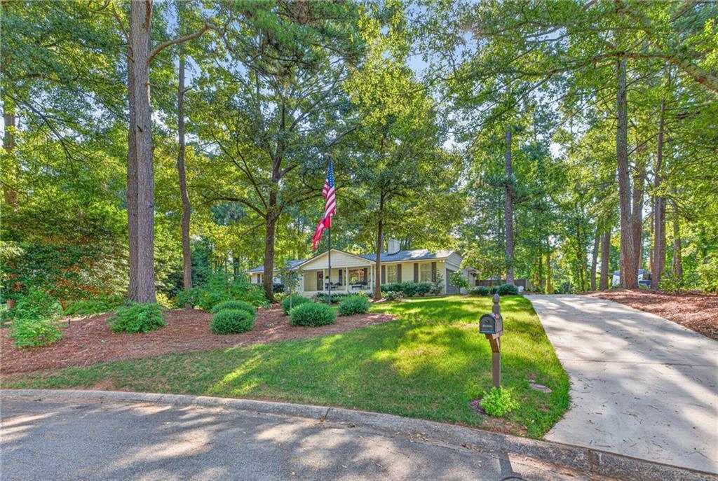 190 Gatewood Pl., Athens, GA 30607