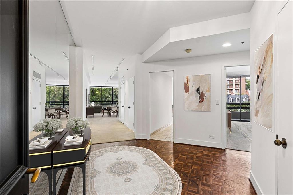 2660 Peachtree Rd. #6D, Atlanta, GA 30305
