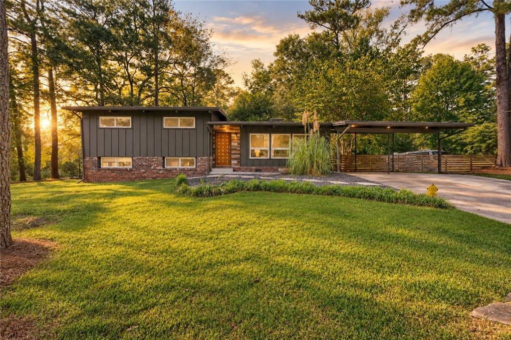 3390 Heartwood Ln., Atlanta, GA 30340