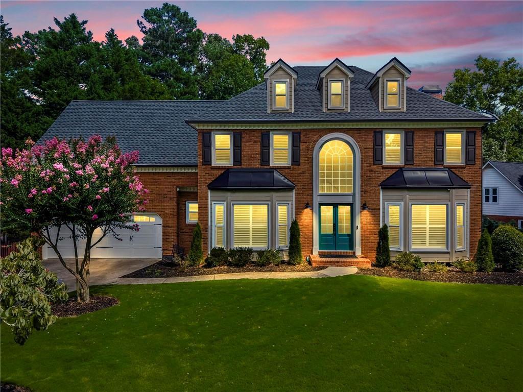 8325 Riverbirch Dr., Roswell, GA 30076