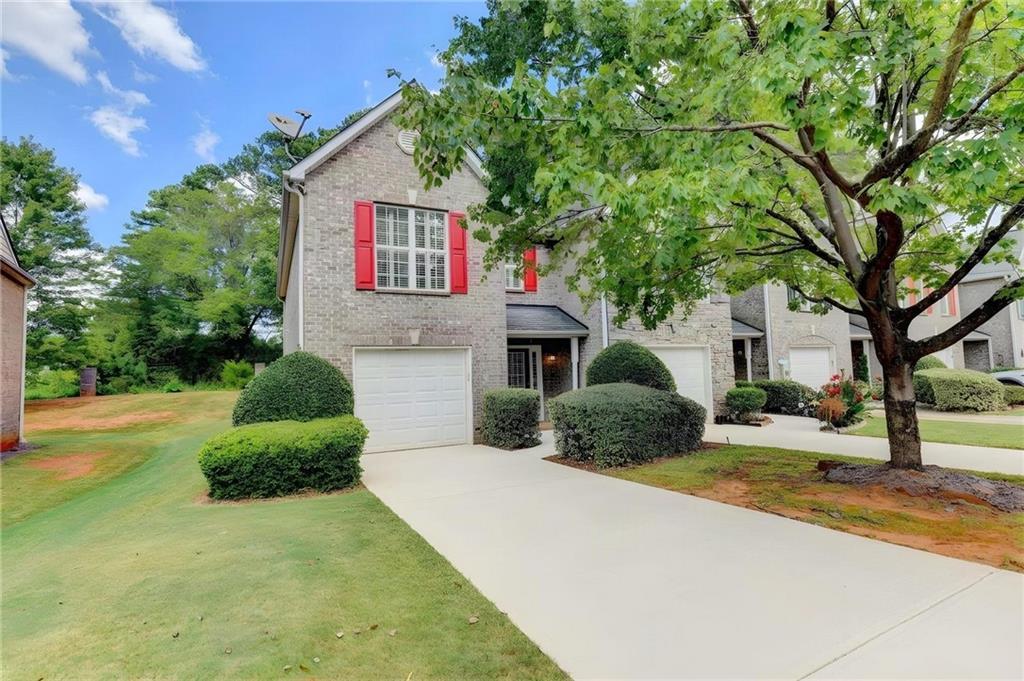 75 Fern Crest Dr., Lawrenceville, GA 30046