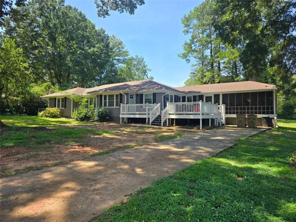 7379 Dexter Dr., Riverdale, GA 30296