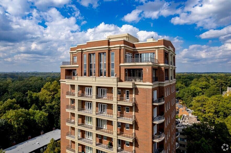 2724 Peachtree Rd. #Upper Penthouse, Atlanta, GA 30305