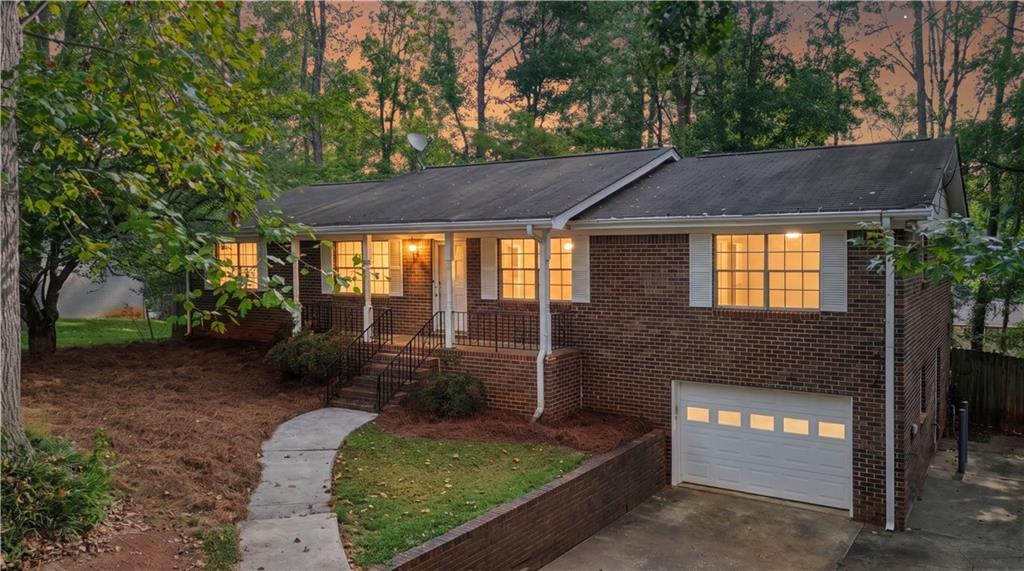 3915 Green Forest Ln., Smyrna, GA 30082