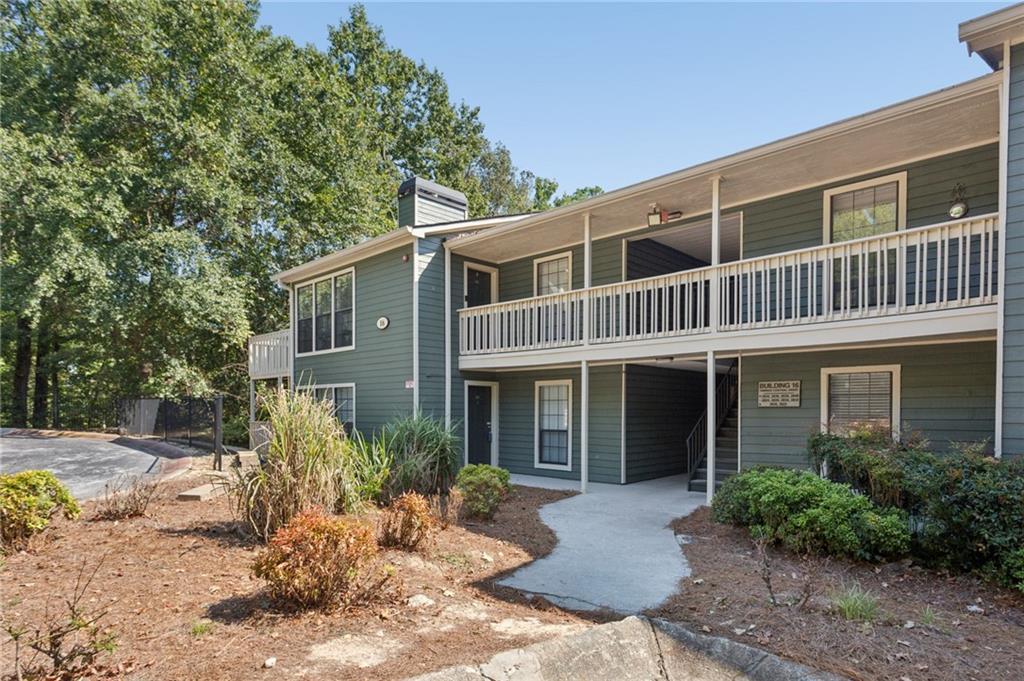 2832 Vinings Central Dr. #143, Atlanta, GA 30339