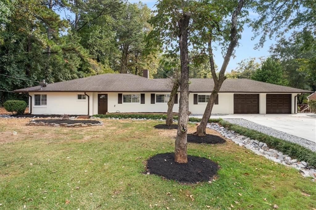 2410 Rugby Ave., College Park, GA 30337