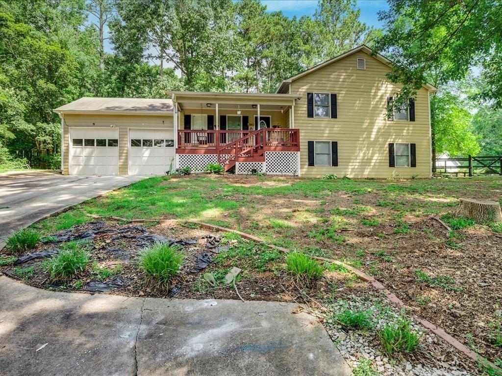 1601 River Glen Rd., Auburn, GA 30011