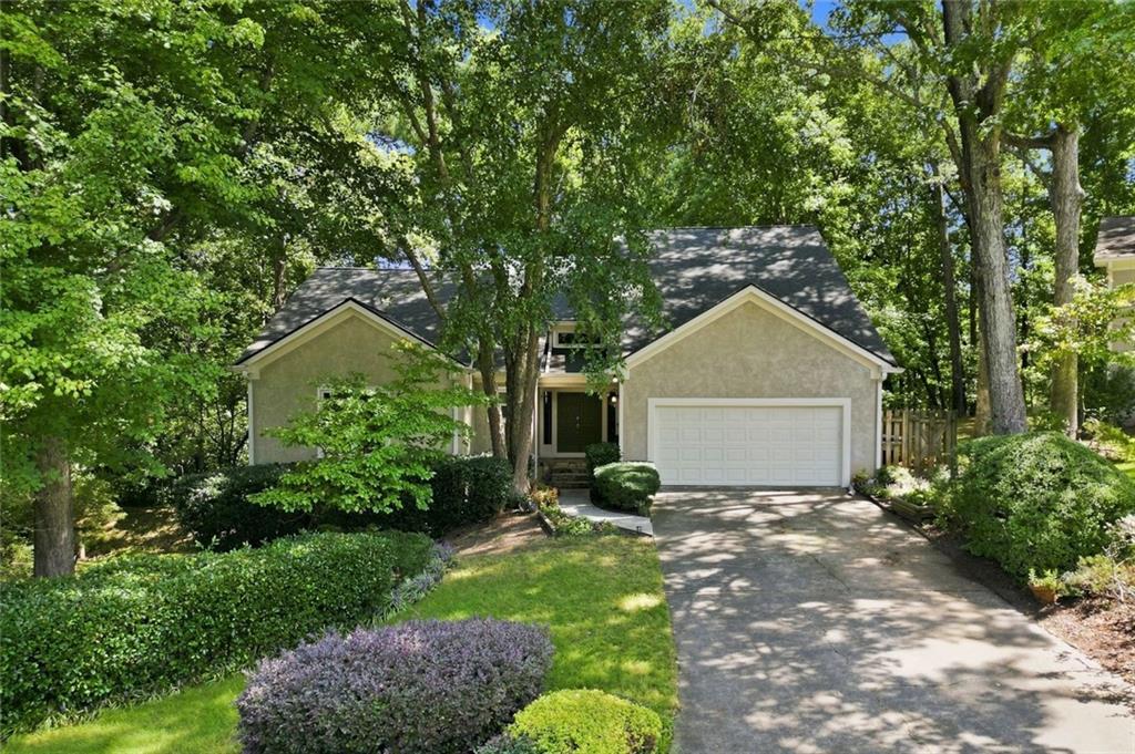 2267 Belle Vista Ct., Marietta, GA 30062