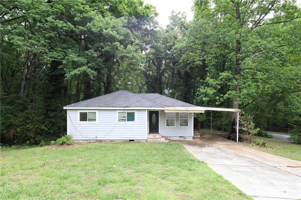 6096 Blackhawk Tr., Mableton, GA 30126