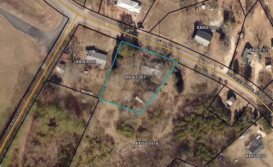 174 Matthews School Rd., Winder, GA 30680