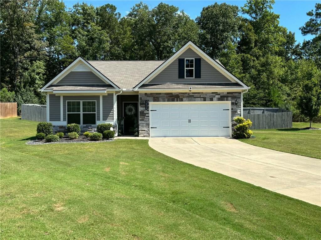 1404 Beckett Dr., Hampton, GA 30228