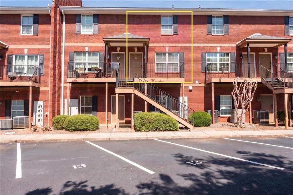 105 Whitehead Rd. #15, Athens, GA 30606