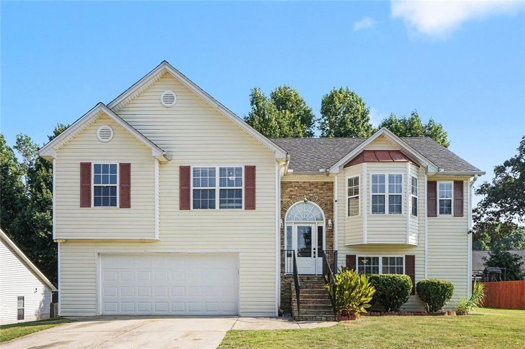 524 Martin Forest Ln., Lawrenceville, GA 30045