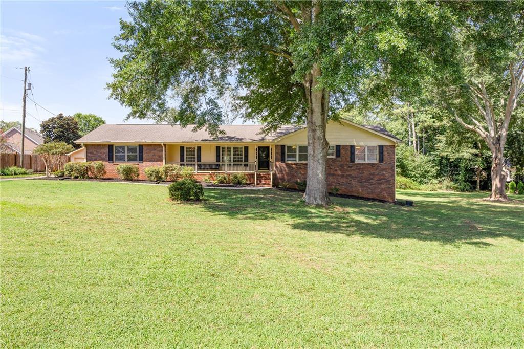 1977 Johnson Ferry Rd., Marietta, GA 30062