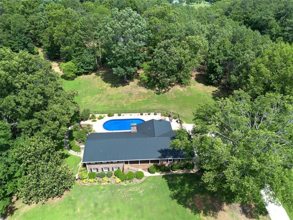 408 Mac Johnson Rd., Cartersville, GA 30121