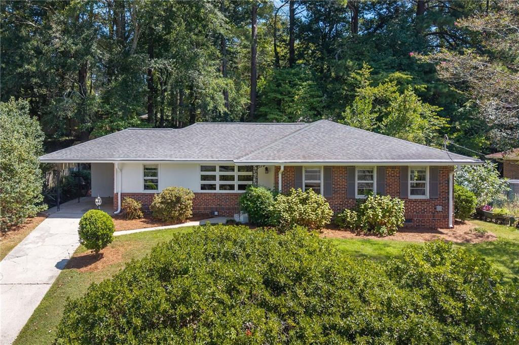 567 N Superior Ave., Decatur, GA 30033