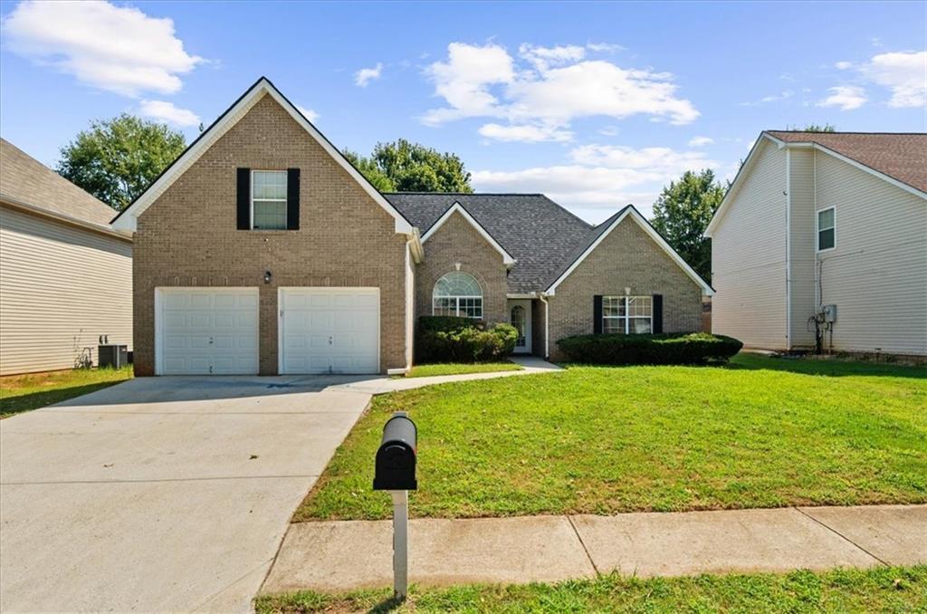 1457 Shelnut Ct., Hampton, GA 30228