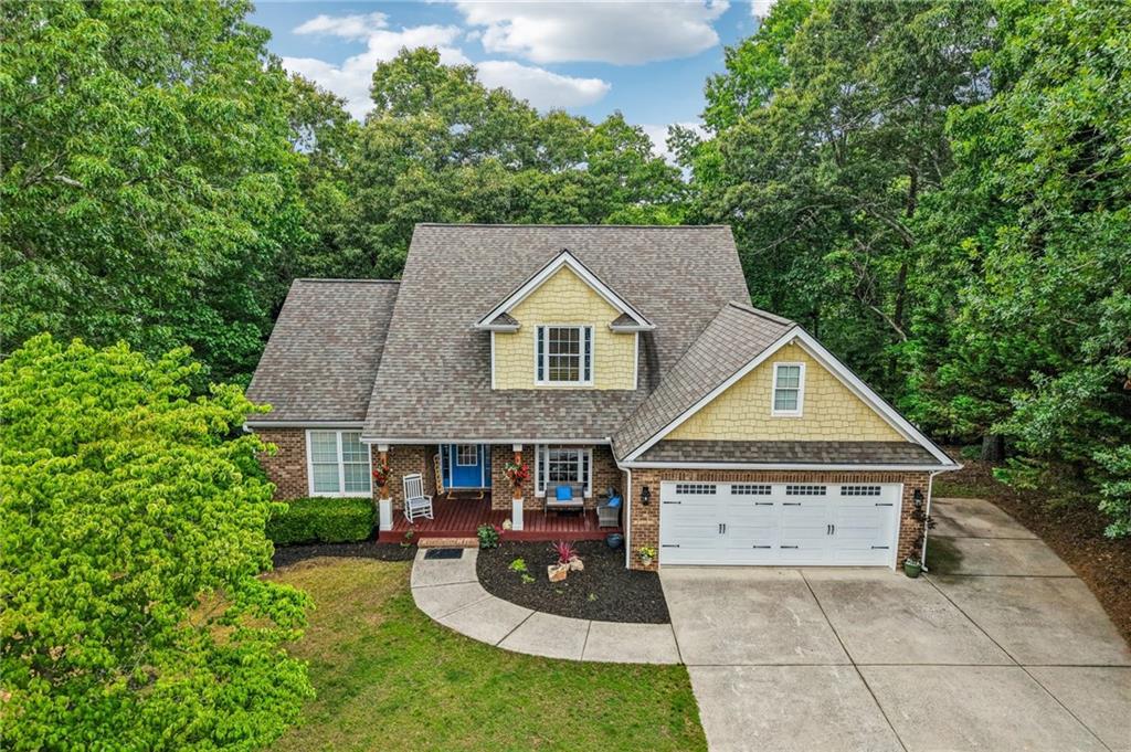 9395 Edgewater Dr., Gainesville, GA 30506