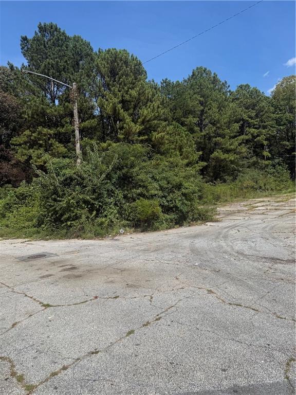2572 Evans Mill Dr., Stonecrest, GA 30058