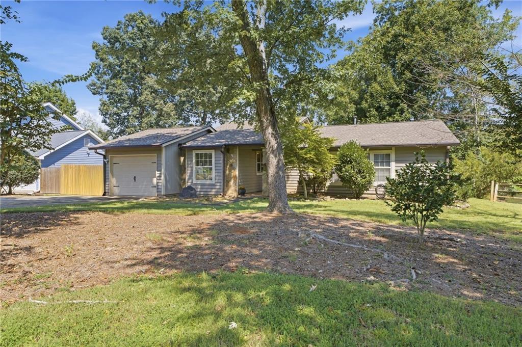 2835 Landington Way, Duluth, GA 30096