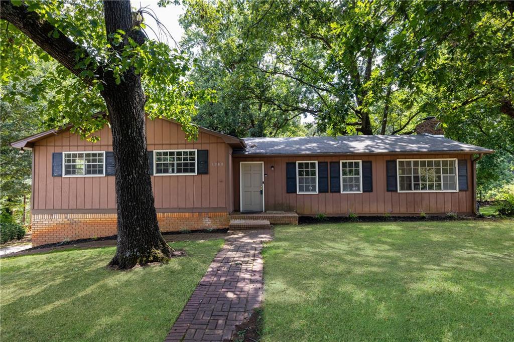 1380 Dupree Rd., Woodstock, GA 30189