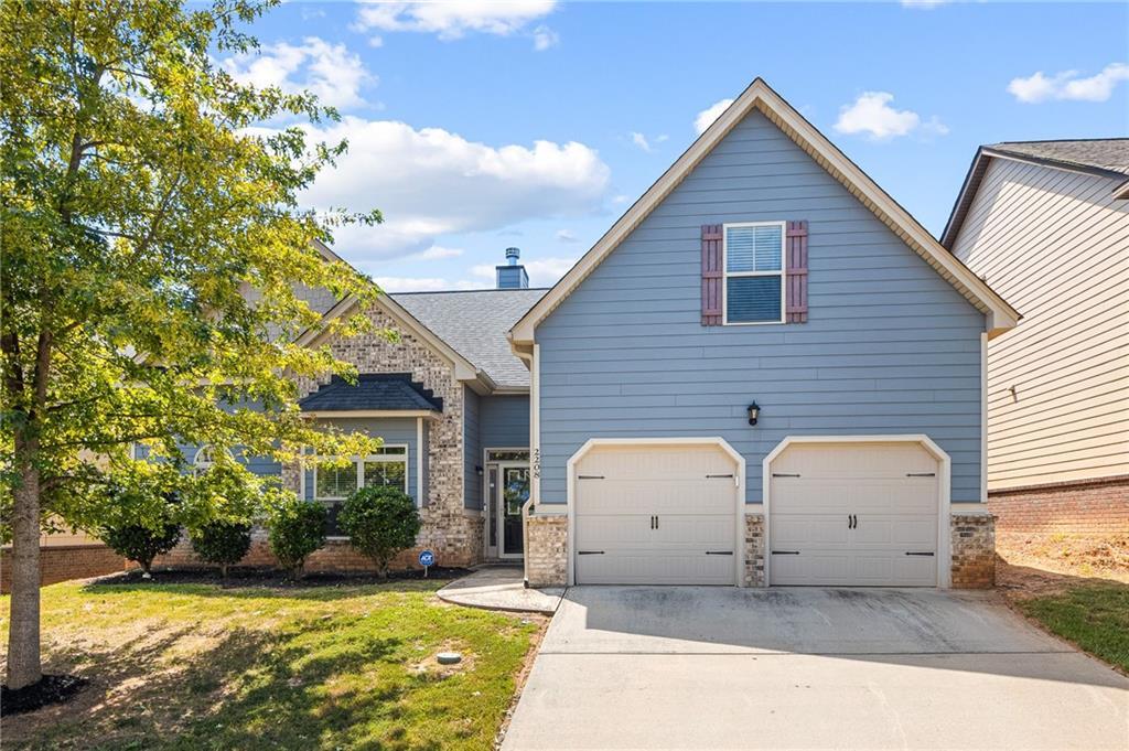 2208 Medlock Ln., Mcdonough, GA 30253