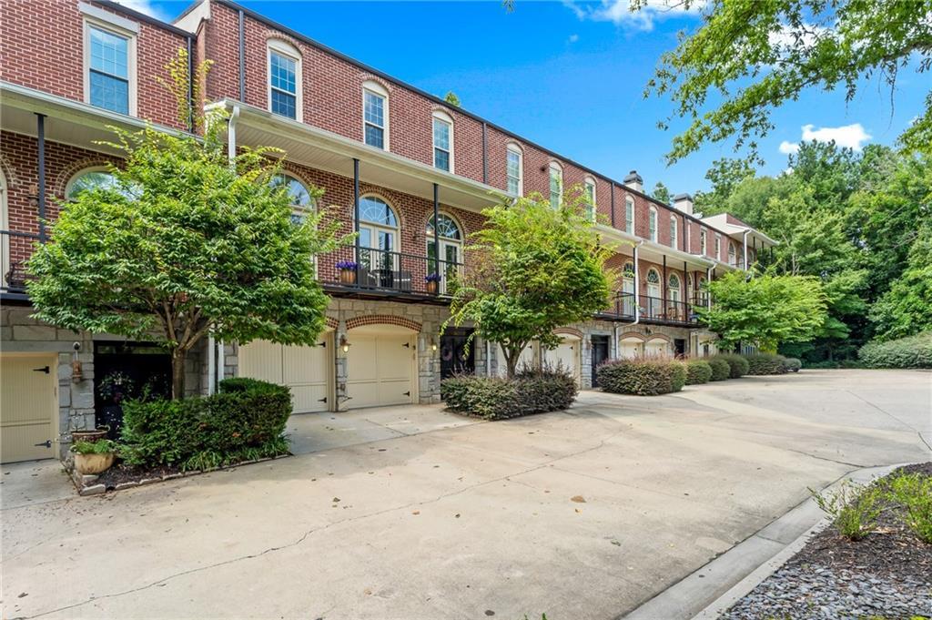 5512 Glenridge Dr. #K, Atlanta, GA 30342