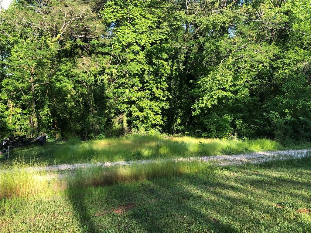 5642 Alligator Aly Alley, Gainesville, GA 30506