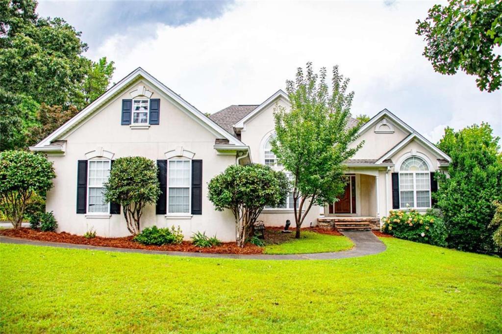 7046 Tara Dr., Villa Rica, GA 30180