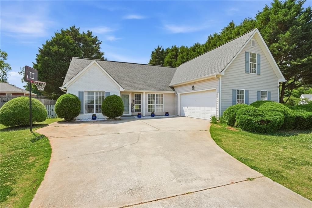 35 Shenandoah Dr., Winder, GA 30680