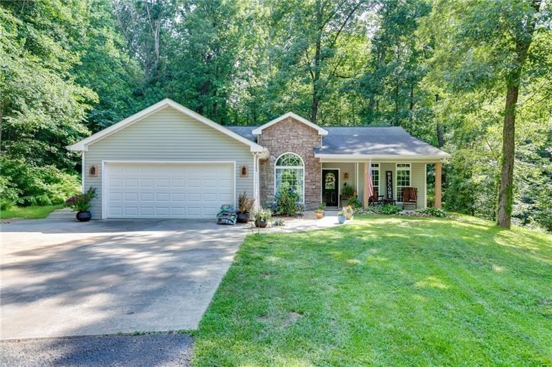 4232 Joe Chandler Rd., Gillsville, GA 30543