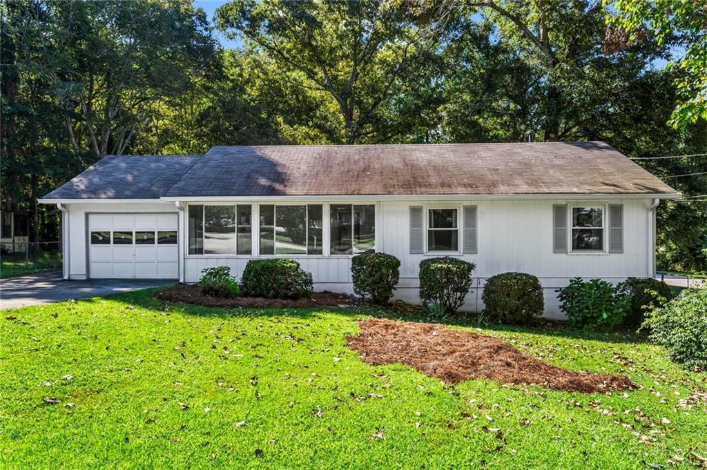 145 Carriage Cir., Stockbridge, GA 30281