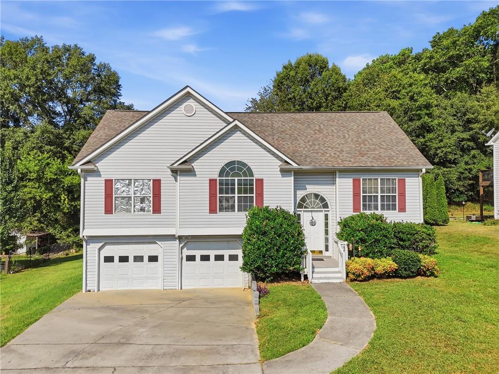 104 Twin Oaks Dr., Calhoun, GA 30701