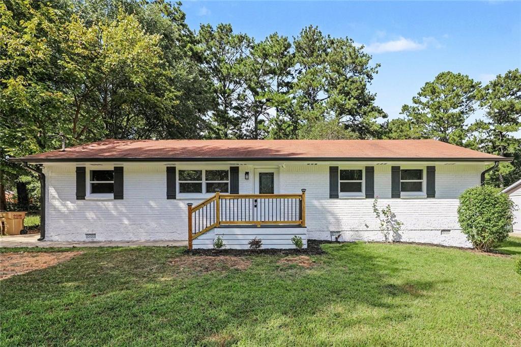 46 Royce Dr., Jonesboro, GA 30238