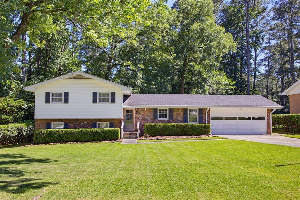 3053 E Ramble Ln., Decatur, GA 30033