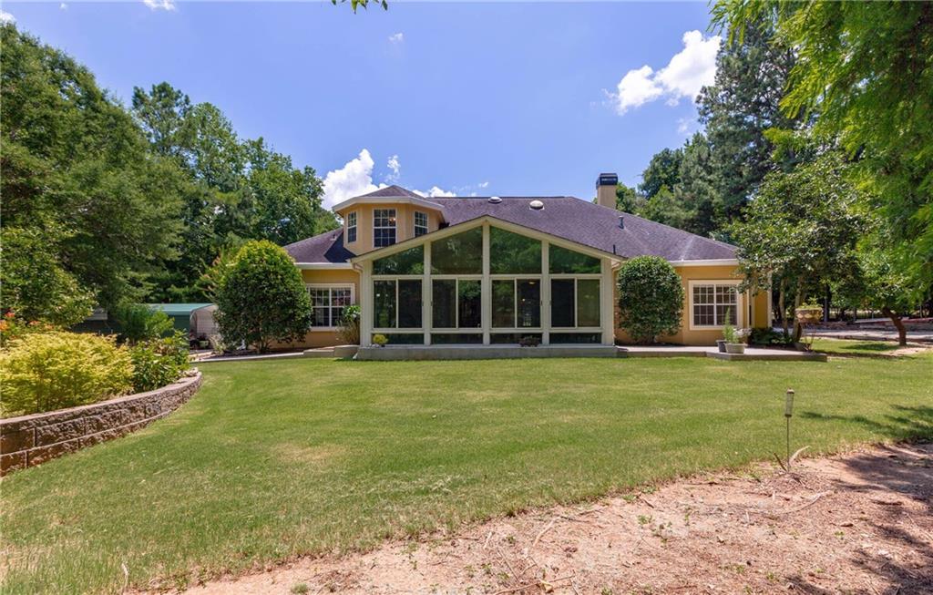206 Enclave Ln., Newnan, GA 30263