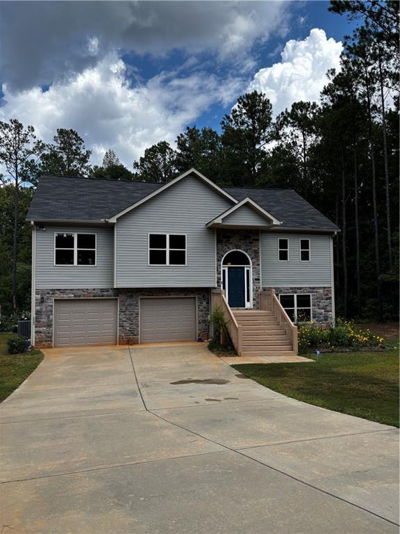 1362 Rocky Plains Rd., Covington, GA 30016