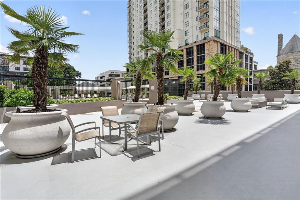 805 Peachtree St. #308, Atlanta, GA 30308