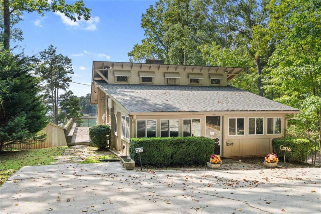 6442 Ford Rd., Flowery Branch, GA 30542