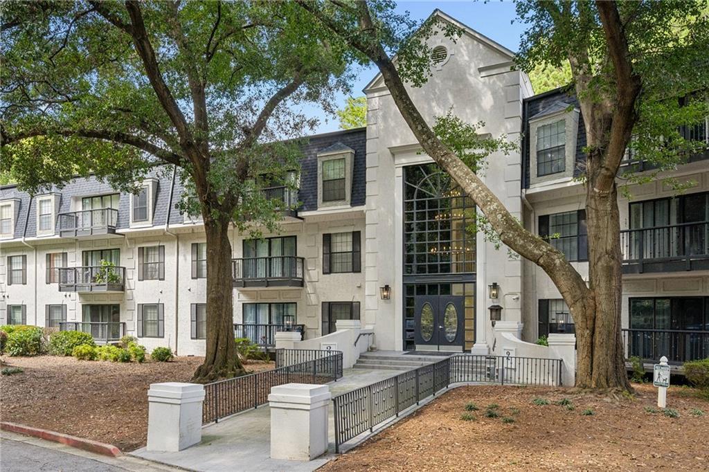 2302 Pine Heights Dr., Atlanta, GA 30324