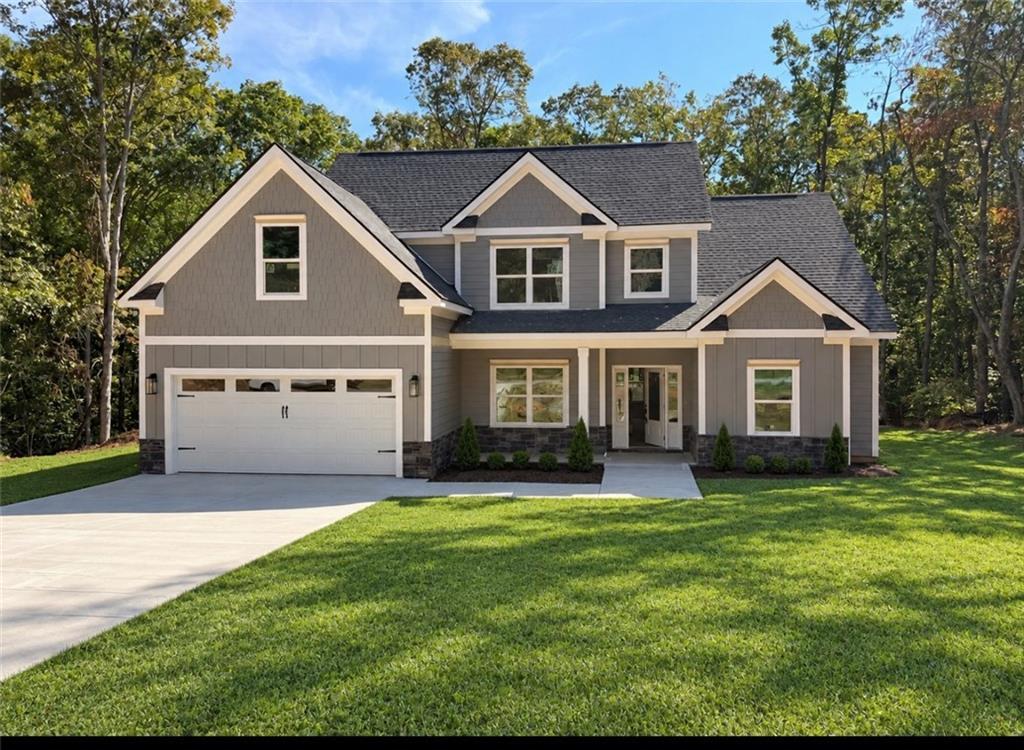 303 Spring Lake Cove, White, GA 30184