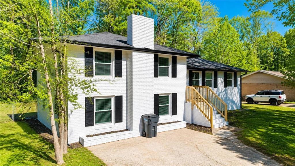 4675 Lincoln Way, Lilburn, GA 30047