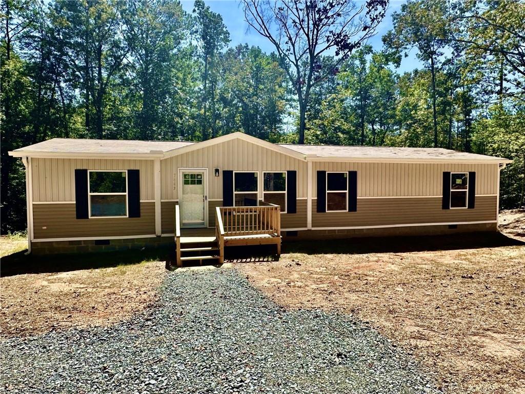 7463 Yukon Rd., Talking Rock, GA 30175