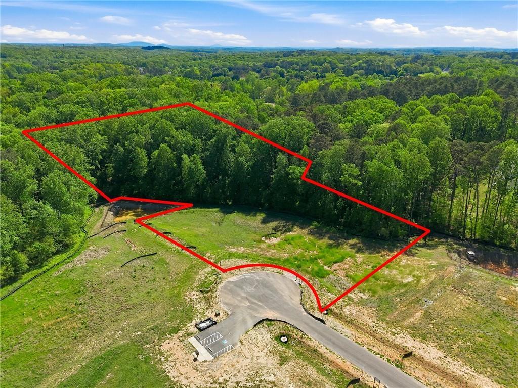 216 Memory Ln., Canton, GA 30115